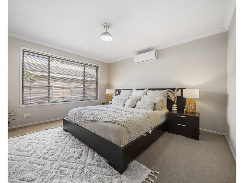 627 Hume Street, Kearneys Spring QLD 4350