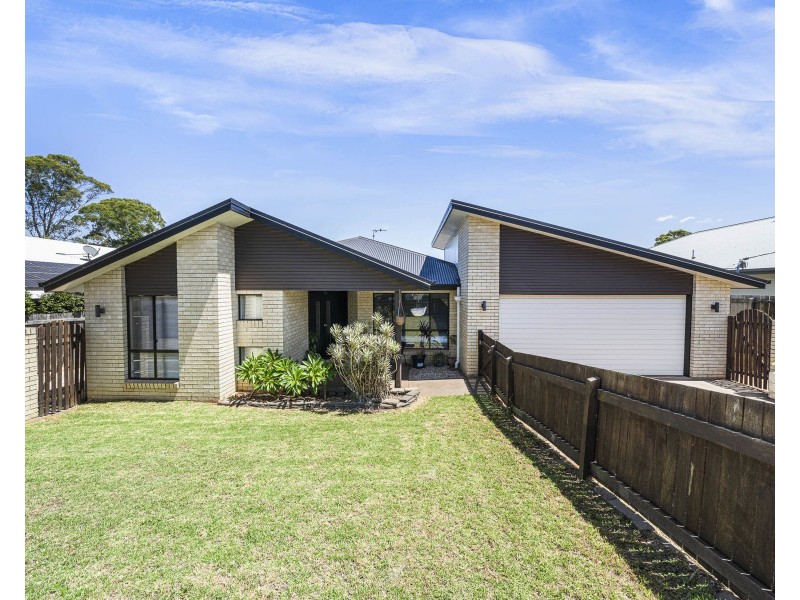 627 Hume Street, Kearneys Spring QLD 4350