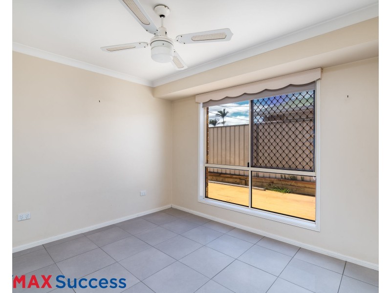 1/2 Brunckhorst Drive, Kearneys Spring QLD 4350