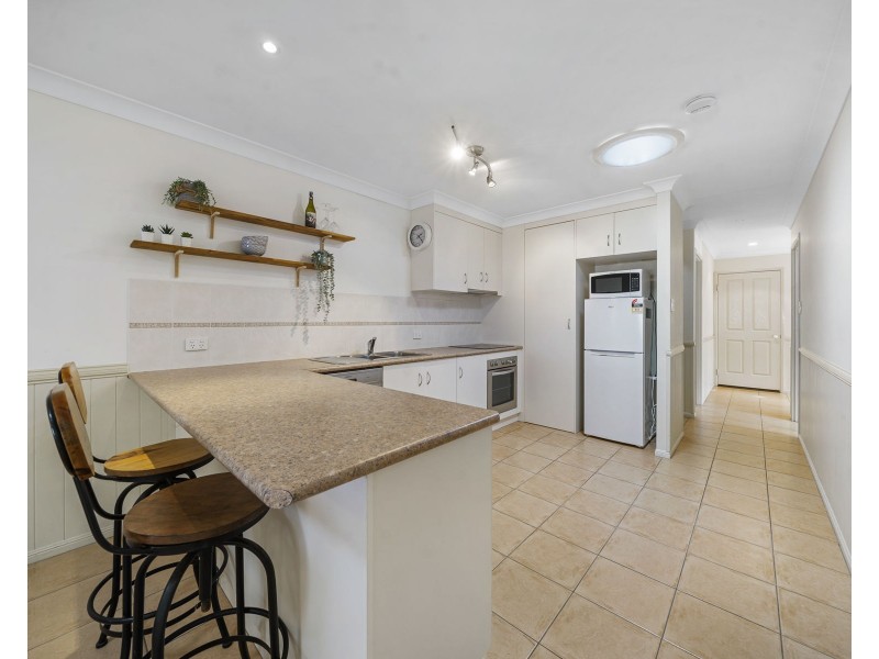 2/63 Boshammer Street, Rangeville QLD 4350