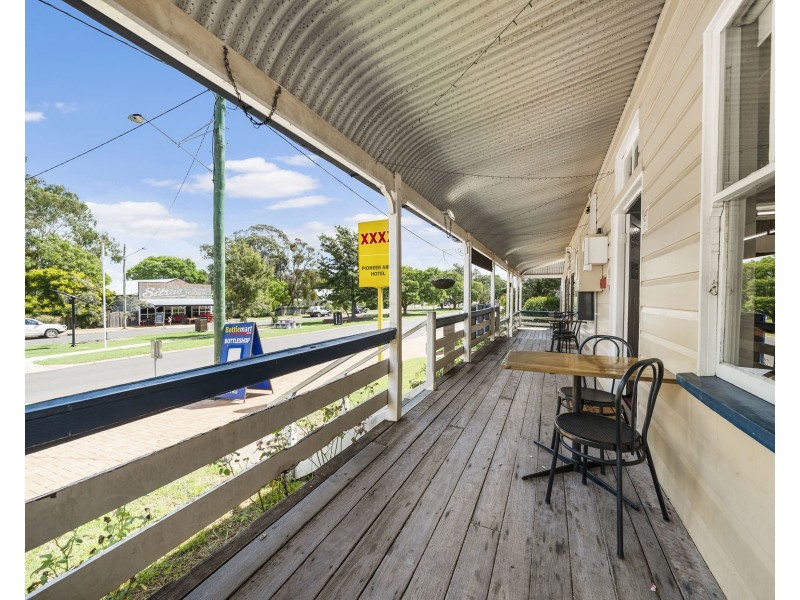 58 Mocatta Street, Goombungee QLD 4354