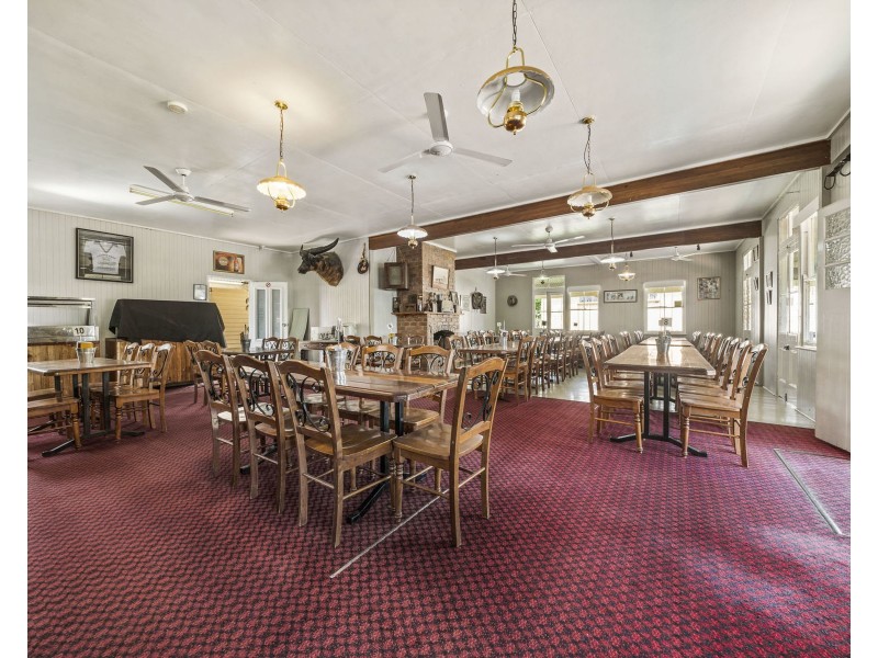 58 Mocatta Street, Goombungee QLD 4354