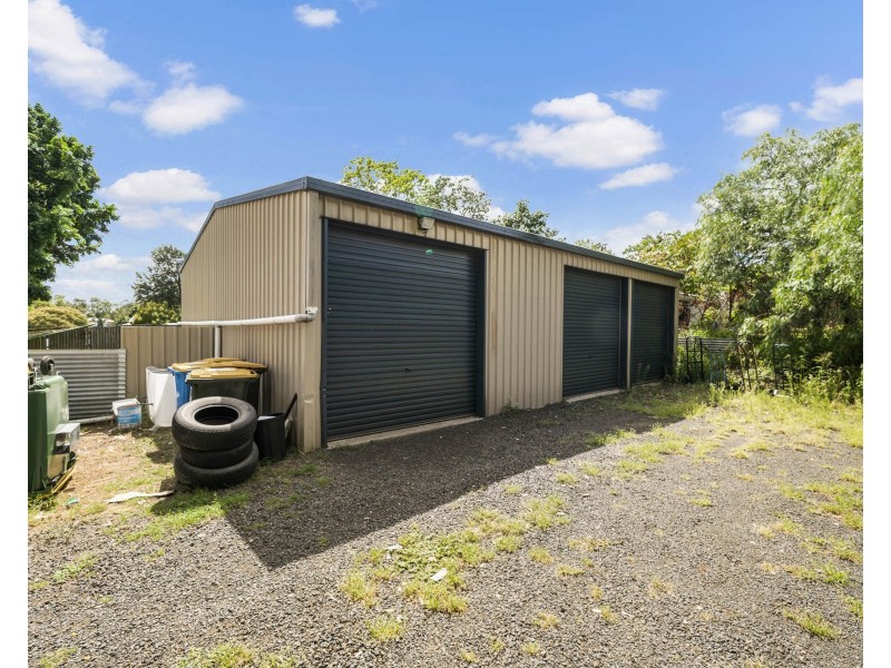 58 Mocatta Street, Goombungee QLD 4354