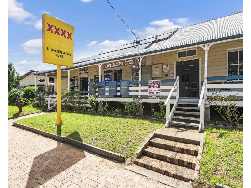 58 Mocatta Street, Goombungee QLD 4354