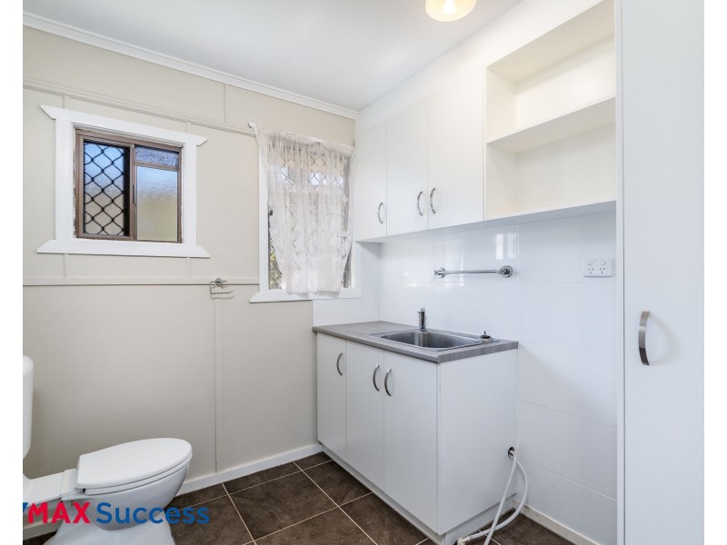 17 Power Street, Harristown QLD 4350
