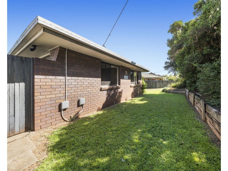 1 & 2/71 Ruthven Street, Harlaxton QLD 4350