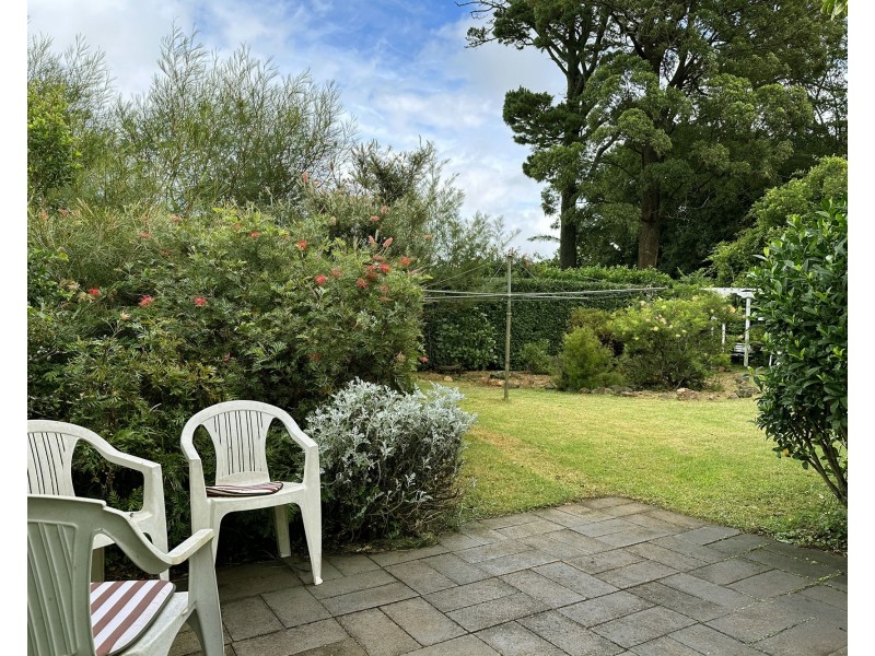 28 Jellicoe Street, Mount Lofty QLD 4350