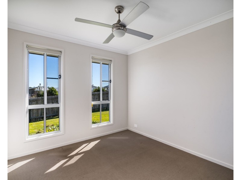 1/4 Grace View Street, Darling Heights QLD 4350