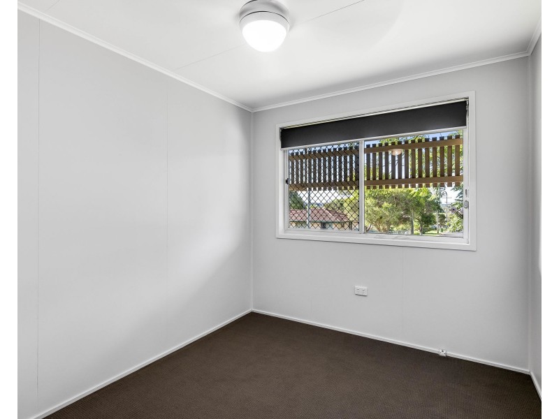 20 Charter Crescent, Rockville QLD 4350