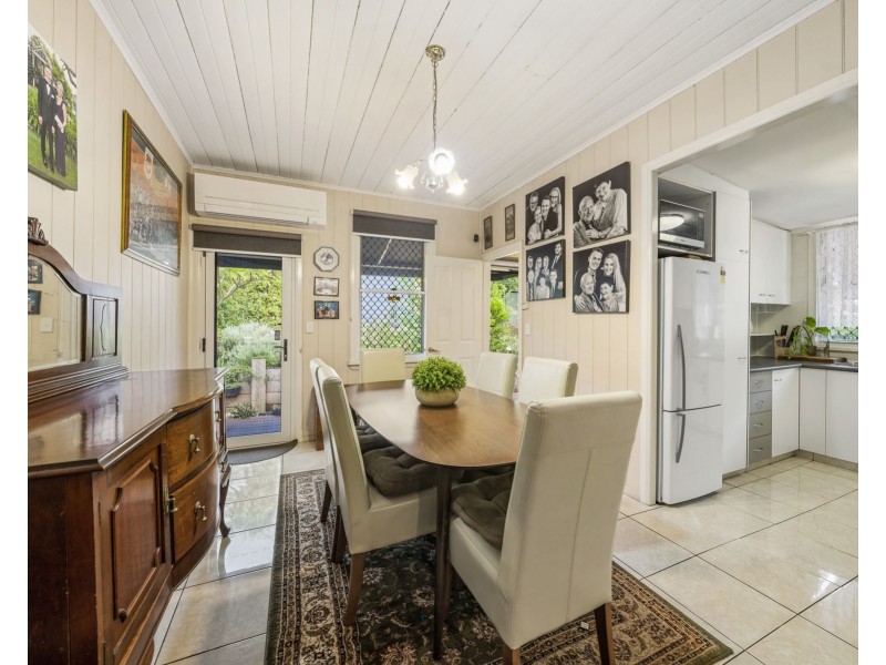 77 Mort Street, North Toowoomba QLD 4350