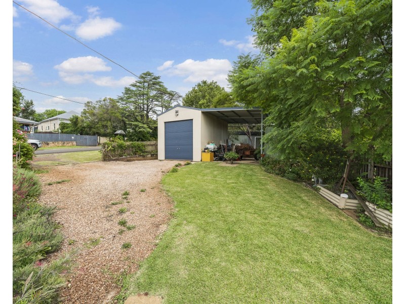 77 Mort Street, North Toowoomba QLD 4350