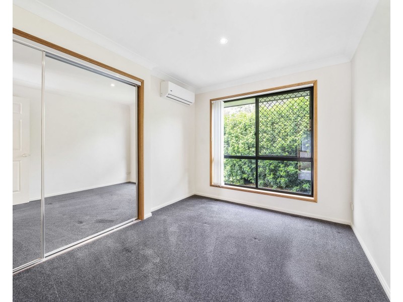 2/17 Rose Street, Wilsonton QLD 4350