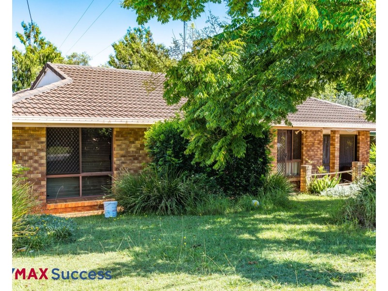 20 Damian Crescent, Kearneys Spring QLD 4350
