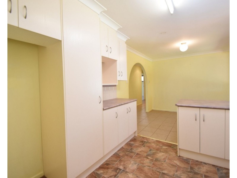 20 Damian Crescent, Kearneys Spring QLD 4350