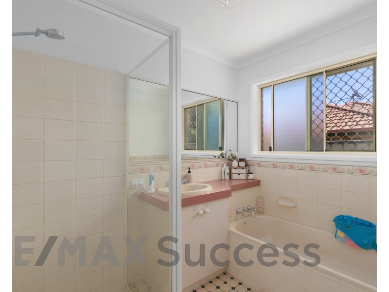 13 Malt Court, Kearneys Spring QLD 4350