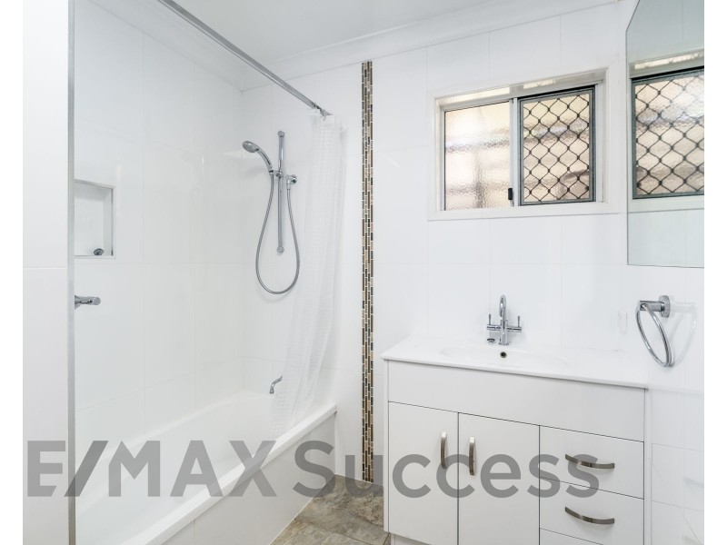 134 Hogg Street, Wilsonton Heights QLD 4350