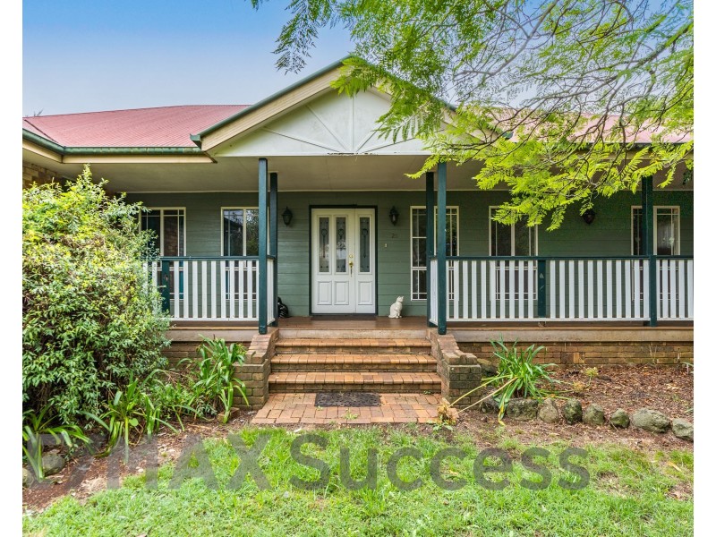 25 Granada Drive, Highfields QLD 4352