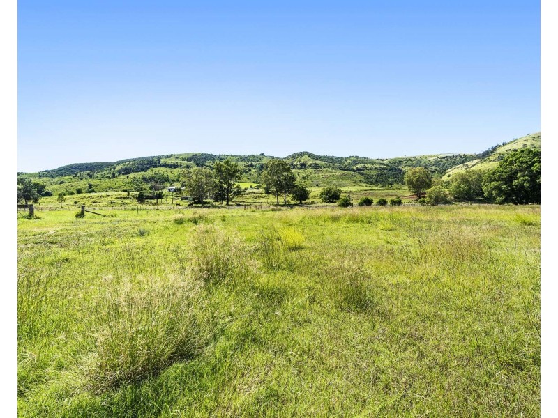 225 Lefthand Branch Road, Lefthand Branch QLD 4343