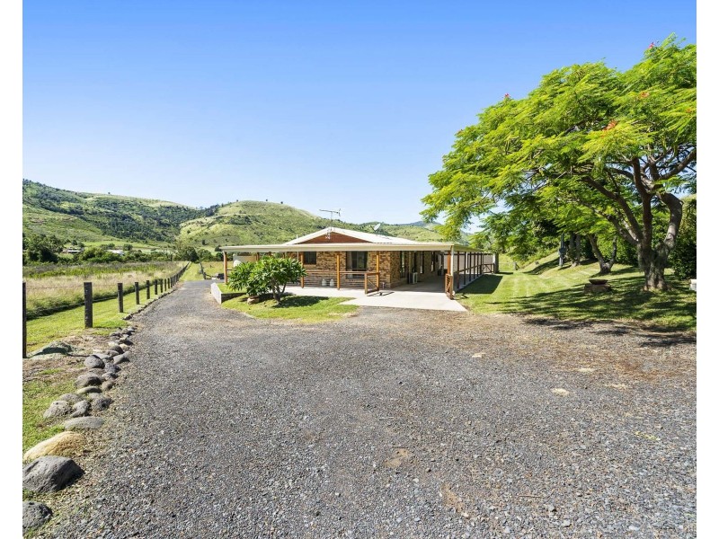 225 Lefthand Branch Road, Lefthand Branch QLD 4343