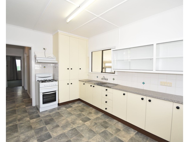 21 Joyce Street, South Toowoomba QLD 4350