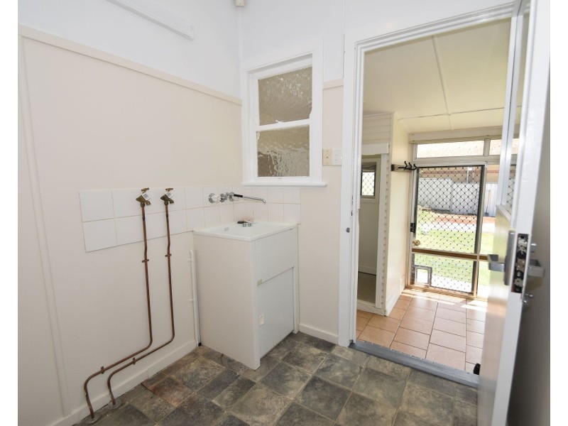 21 Joyce Street, South Toowoomba QLD 4350