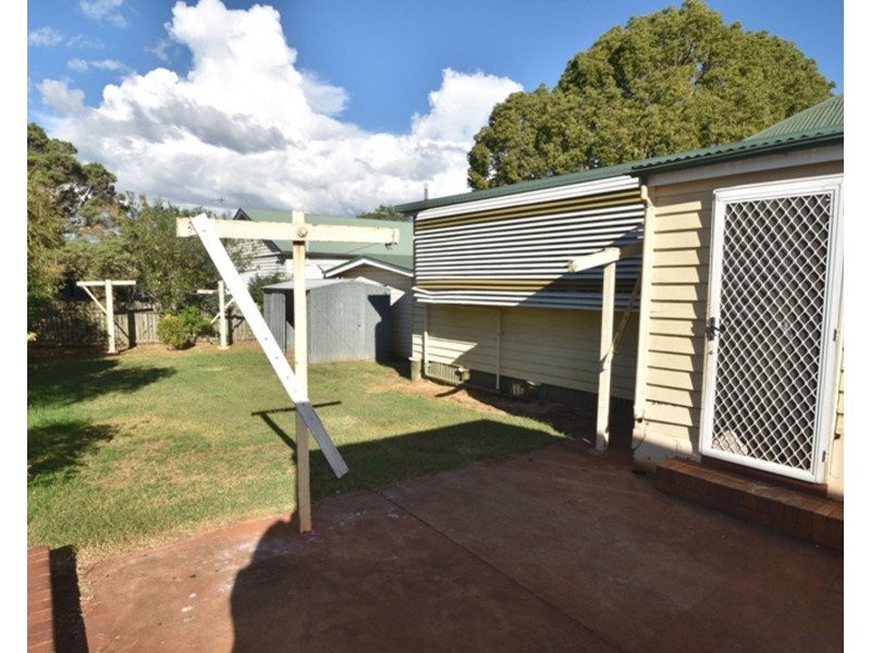 135 Campbell Street, Toowoomba City QLD 4350