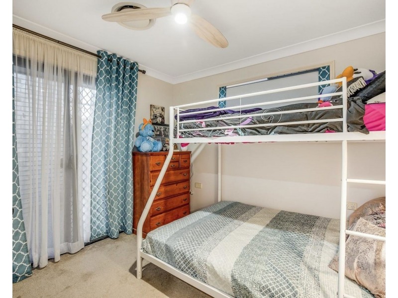 4 Weale Street, Mount Kynoch QLD 4350