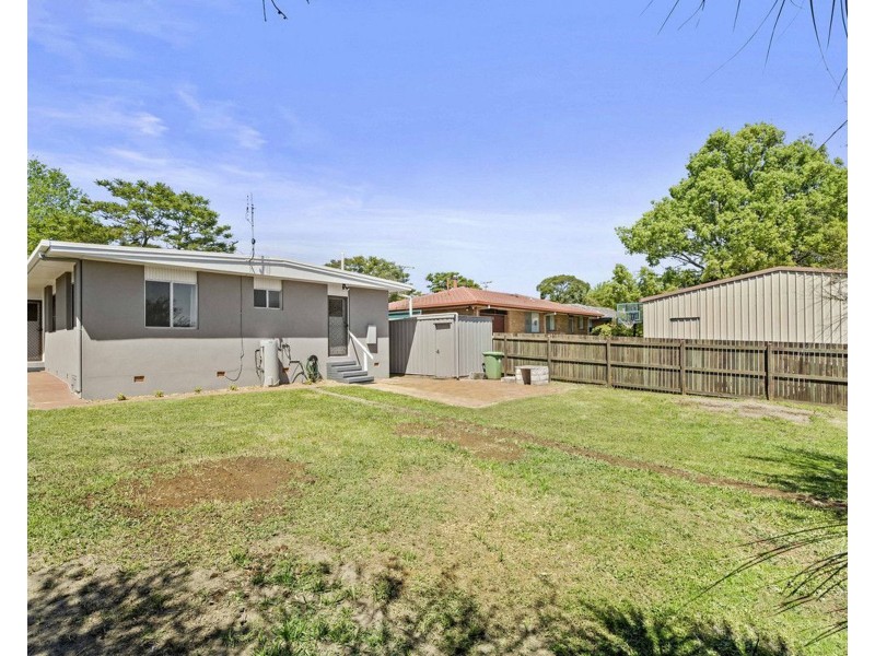 9 Farr Street, Kearneys Spring QLD 4350