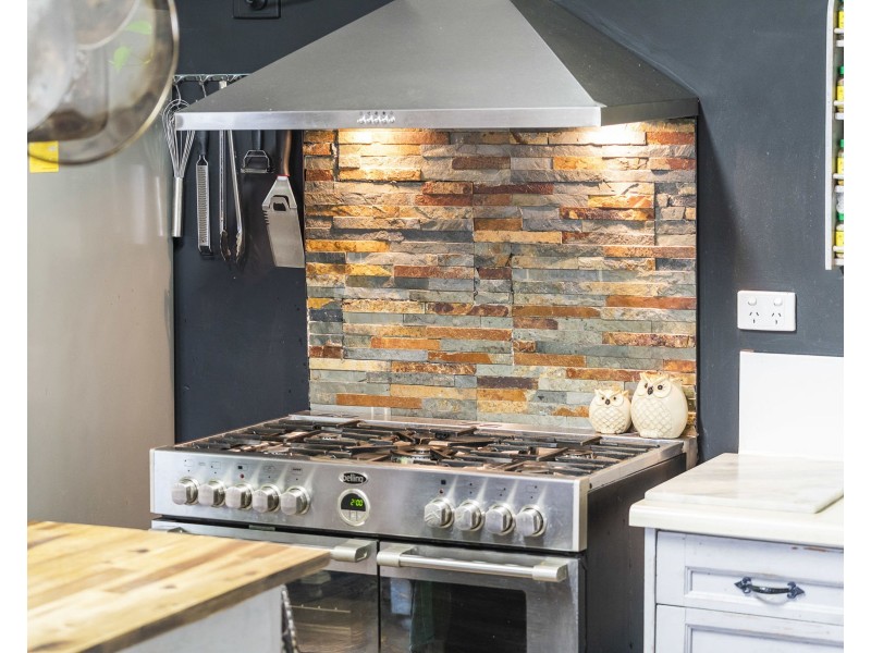 81 Mocatta Street, Goombungee QLD 4354