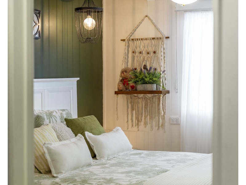 81 Mocatta Street, Goombungee QLD 4354