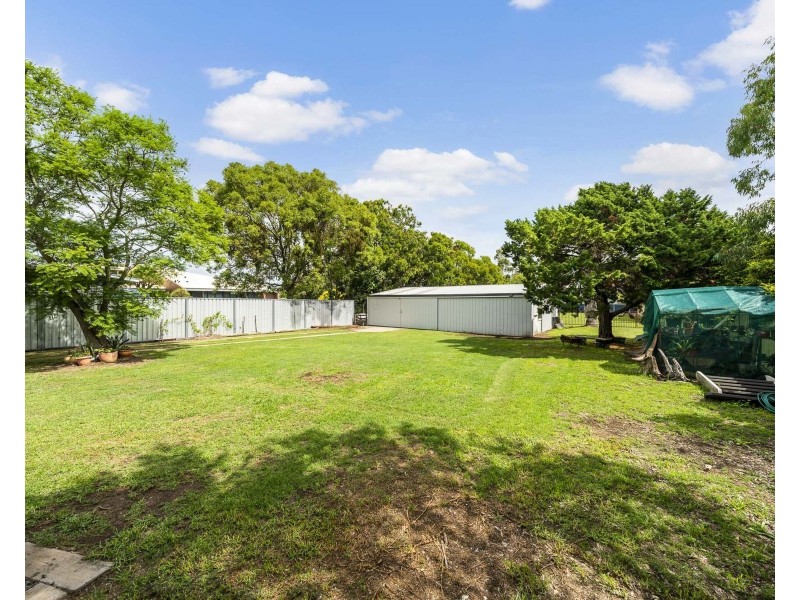 81 Mocatta Street, Goombungee QLD 4354