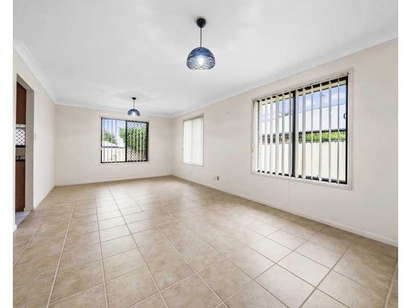 529 Hume Street, Kearneys Spring QLD 4350