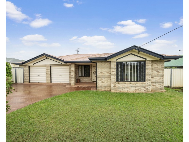 529 Hume Street, Kearneys Spring QLD 4350