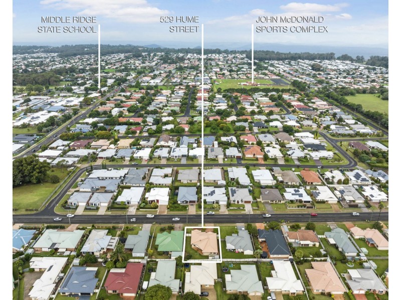 529 Hume Street, Kearneys Spring QLD 4350