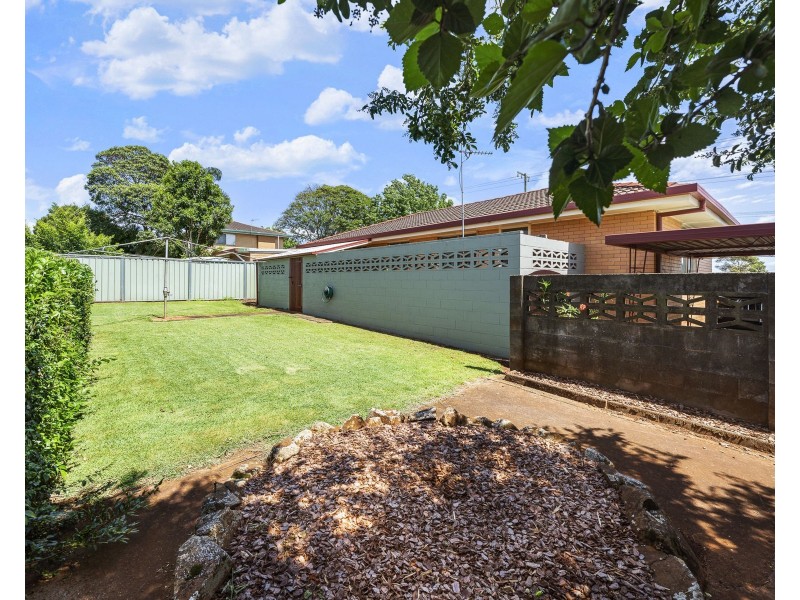 468 Alderley Street, Harristown QLD 4350