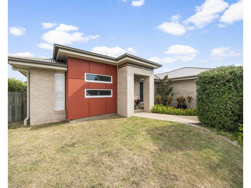 26 Gwenda Drive, Westbrook QLD 4350