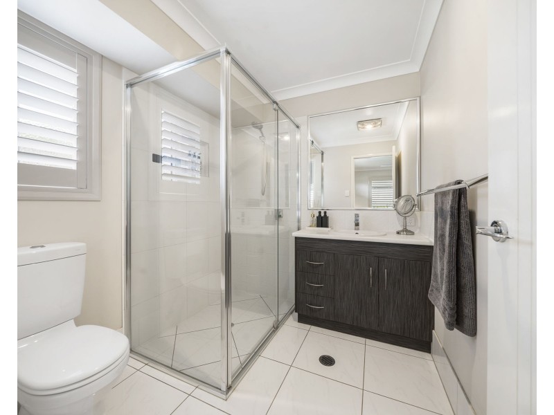 26 Gwenda Drive, Westbrook QLD 4350