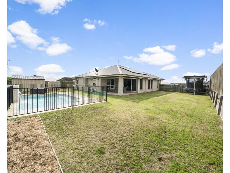 26 Gwenda Drive, Westbrook QLD 4350