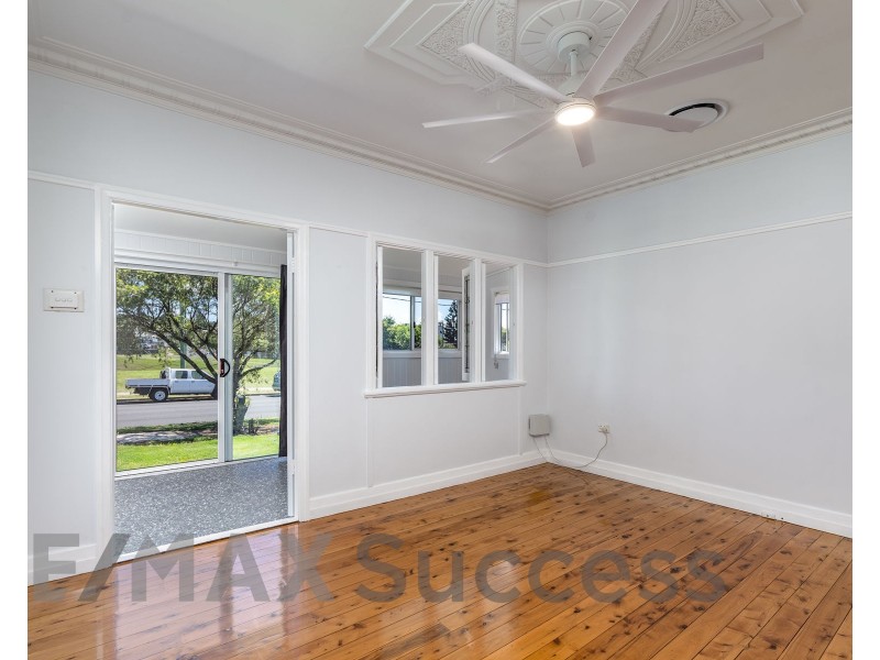 100 Water Street, South Toowoomba QLD 4350