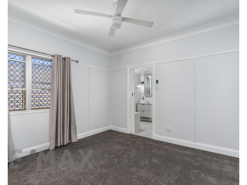 100 Water Street, South Toowoomba QLD 4350