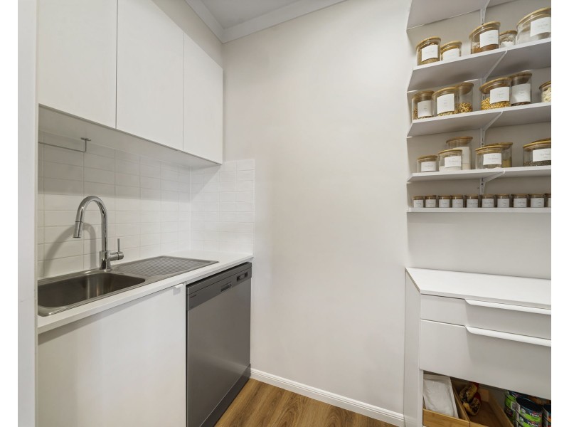 39 Shelby Street, Glenvale QLD 4350