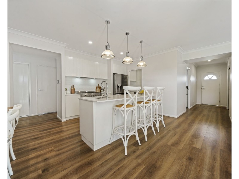 39 Shelby Street, Glenvale QLD 4350