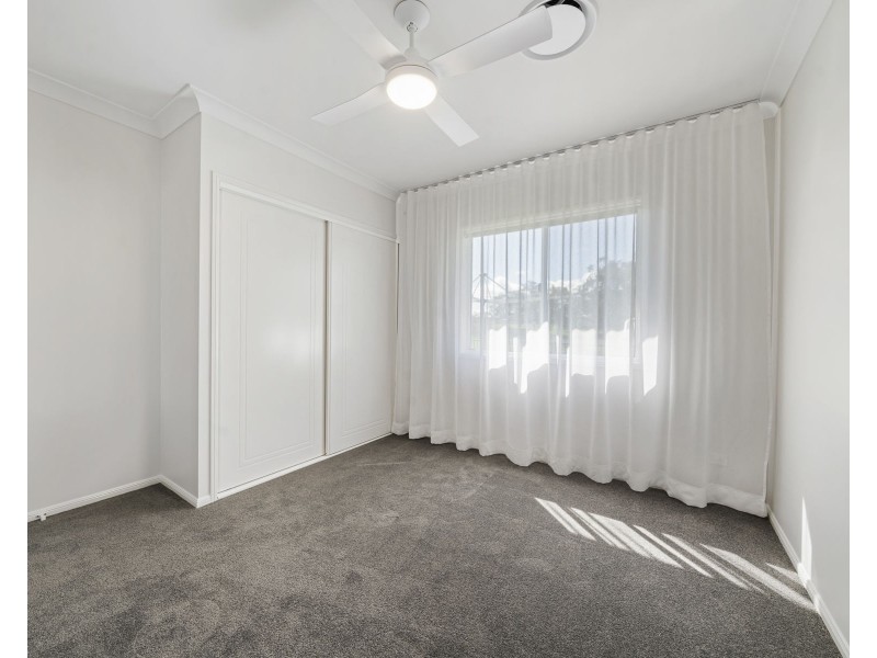 39 Shelby Street, Glenvale QLD 4350