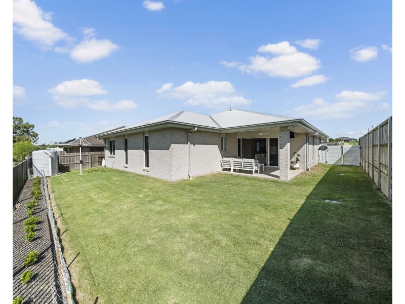 39 Shelby Street, Glenvale QLD 4350
