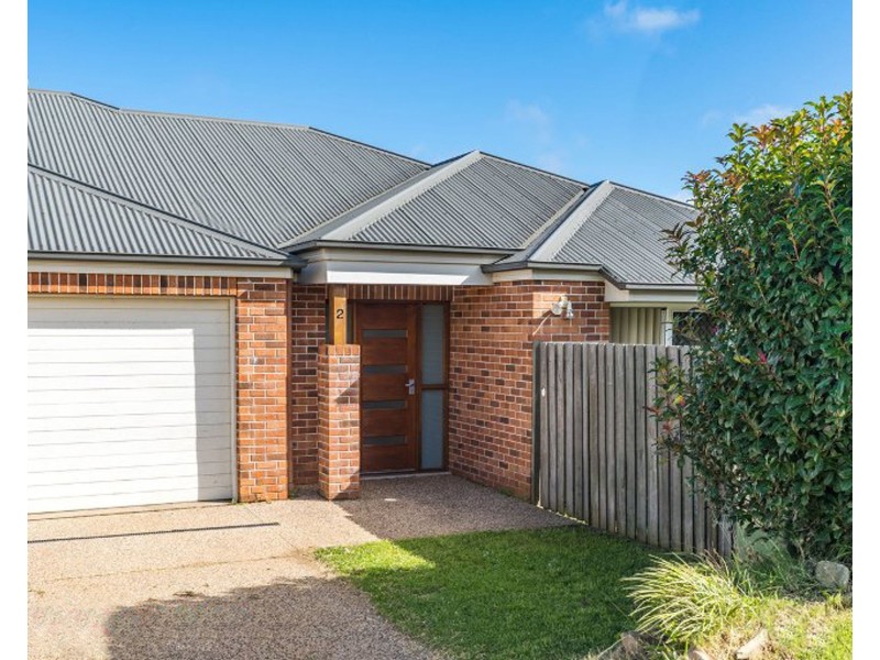 2/5 Amity Court, Harristown QLD 4350