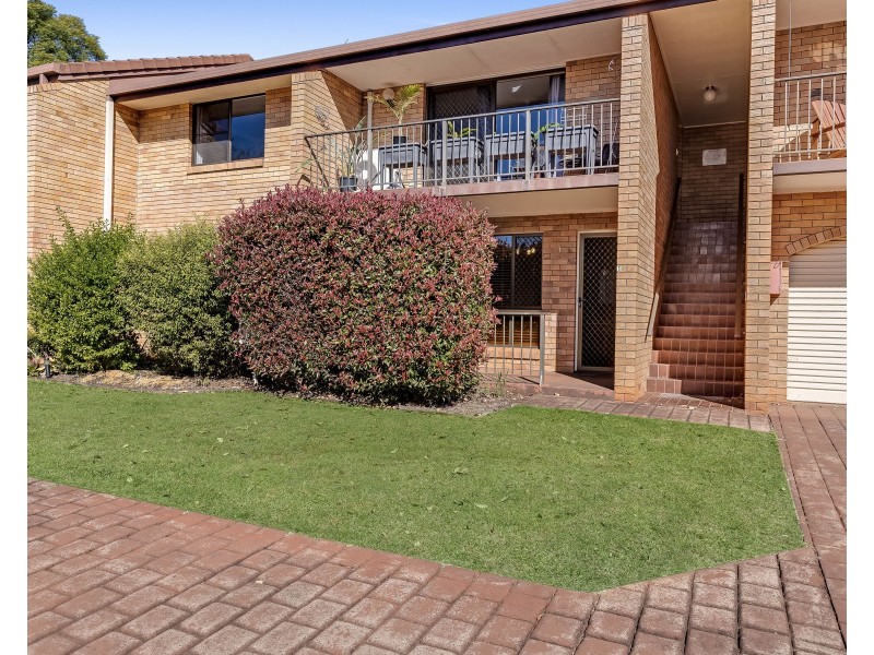 1/256 Geddes Street, Centenary Heights QLD 4350