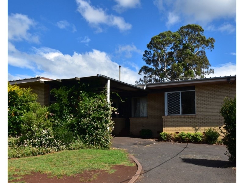 314 Stenner Street, Middle Ridge QLD 4350