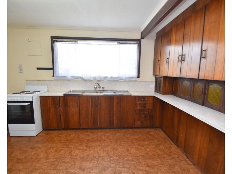 314 Stenner Street, Middle Ridge QLD 4350