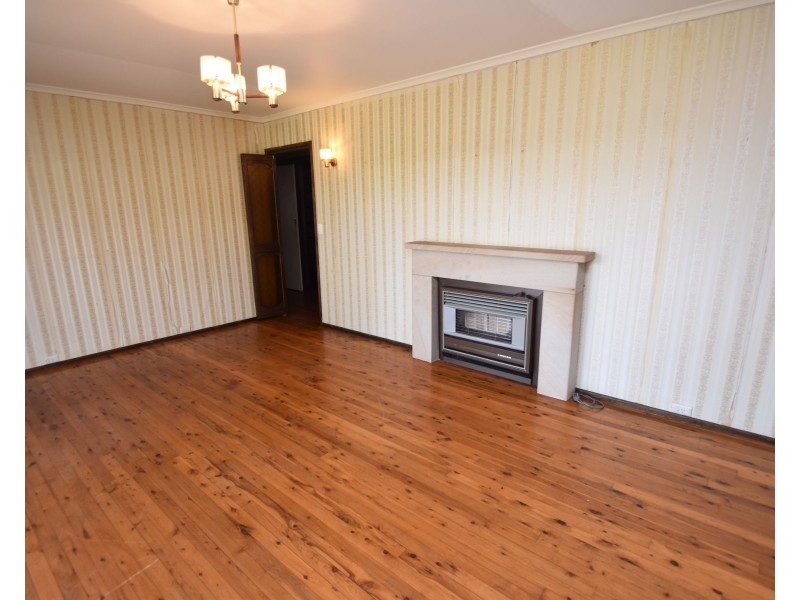 314 Stenner Street, Middle Ridge QLD 4350