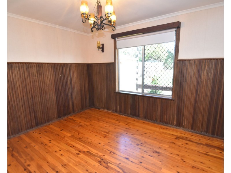 314 Stenner Street, Middle Ridge QLD 4350